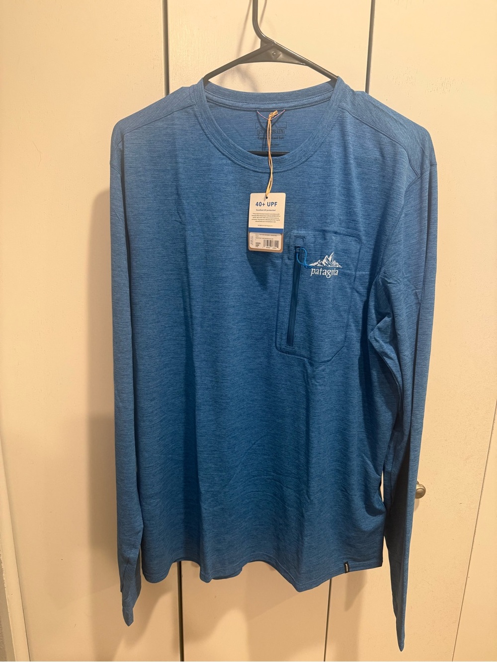 Patagonia Men's Long-Sleeved Capilene Cool Sun Shirt in Aquatic Blue